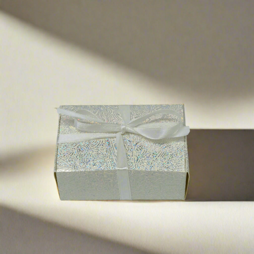 Sugee Cake Favour in Classic Box