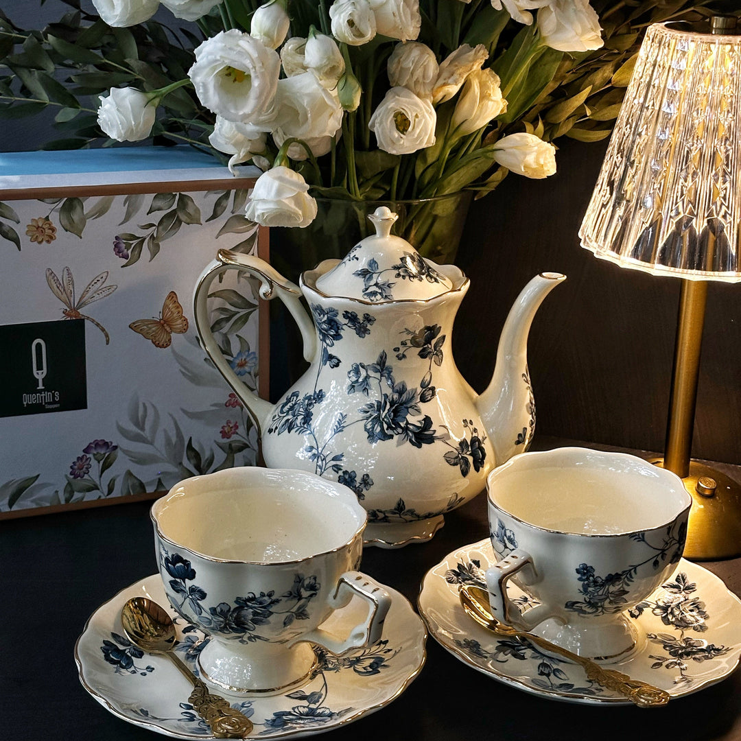 Eurasian Vintage Complete Tea set
