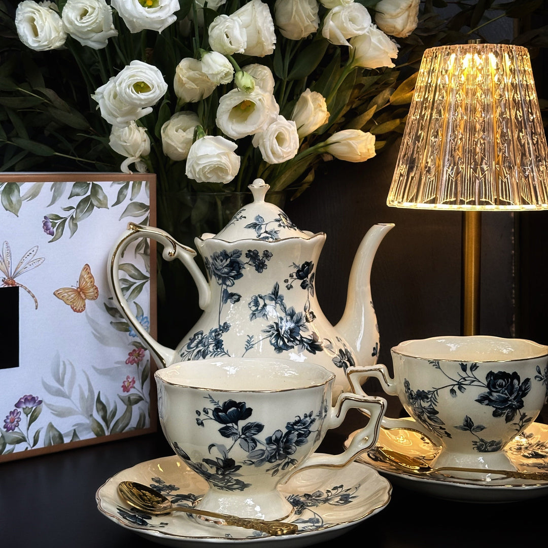 Eurasian Vintage Complete Tea set