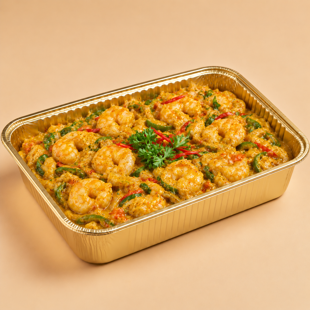 Quentin’s Bostador in a gold mini buffet tray