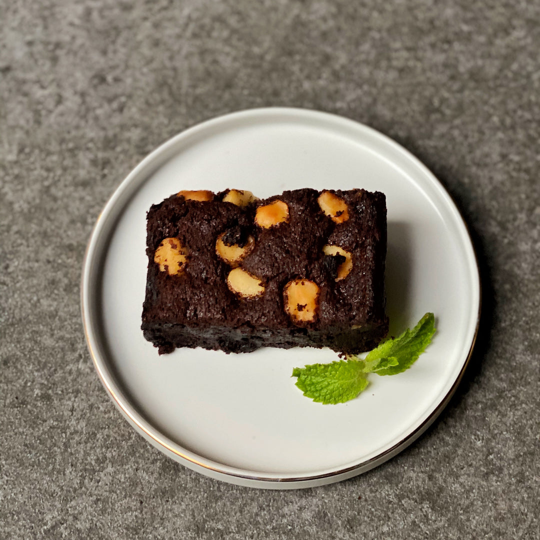 Macadamia Chocolate Brownie