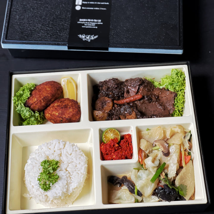 Executive Eurasian Bento Set