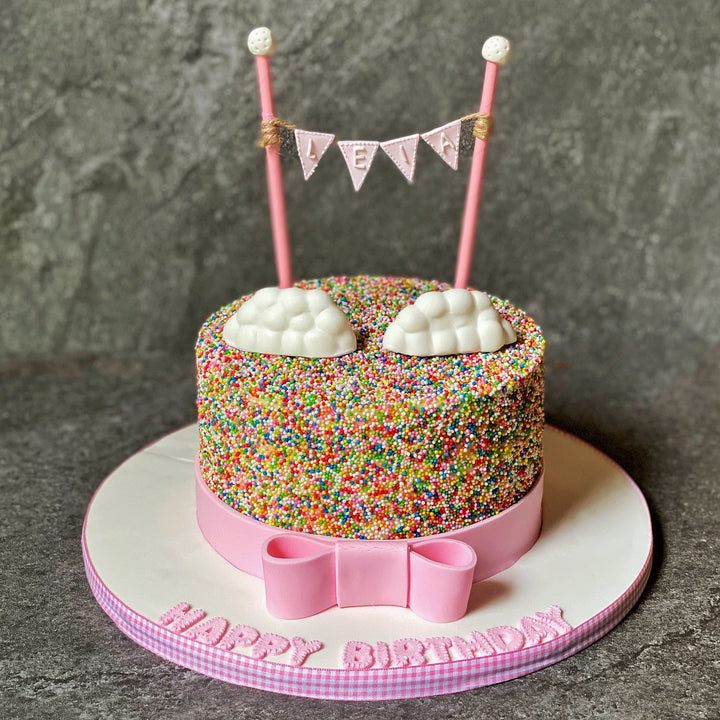 Hundreds and Thousands Kake