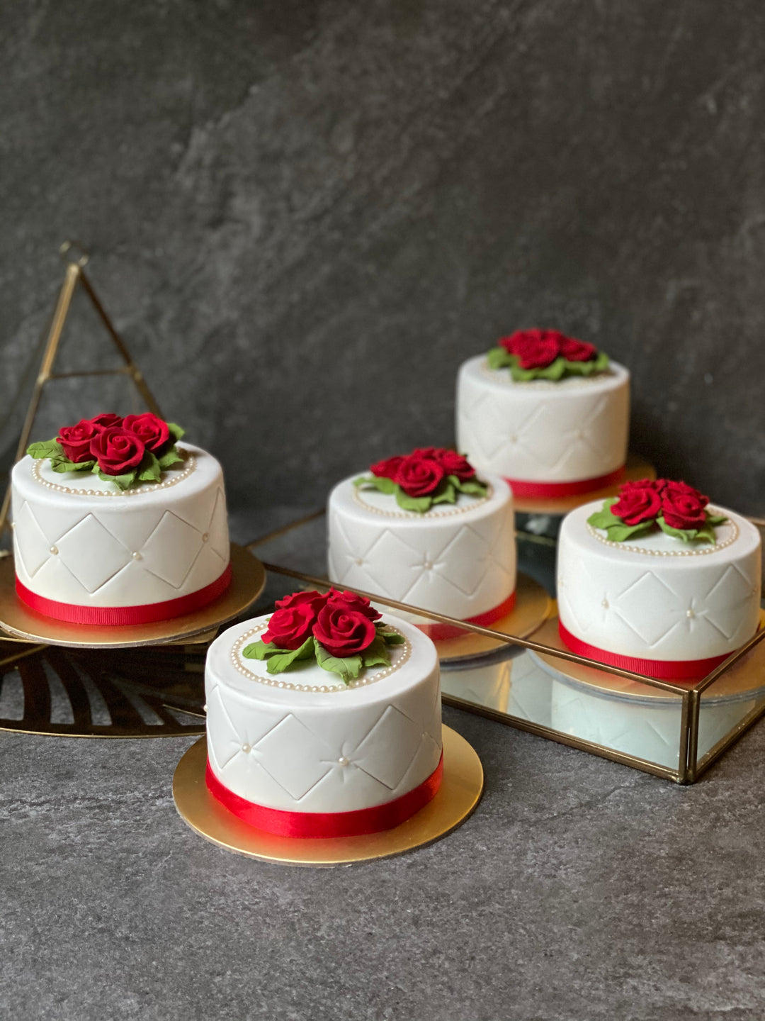Sugee Mini Cake